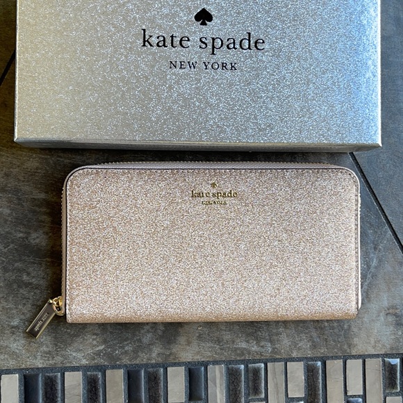 kate spade Handbags - Kate Spade shimmy glitter boxed large continental wallet